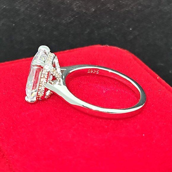 CGSRING  4 Carat Radiant Cut Solitaire Moissanite Ring Size 6.5 (NWOT) - Picture 2 of 13